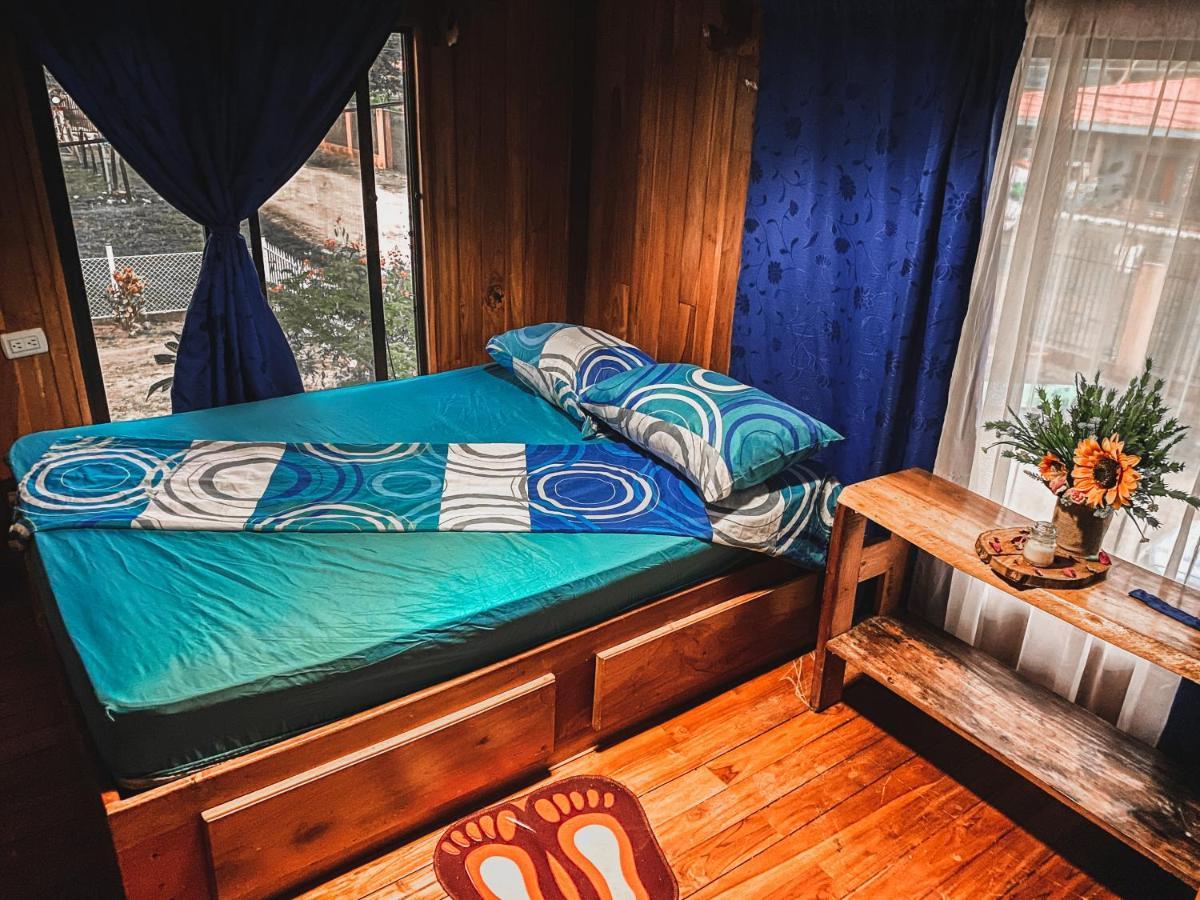 Hostel Marisol Sámara エクステリア 写真