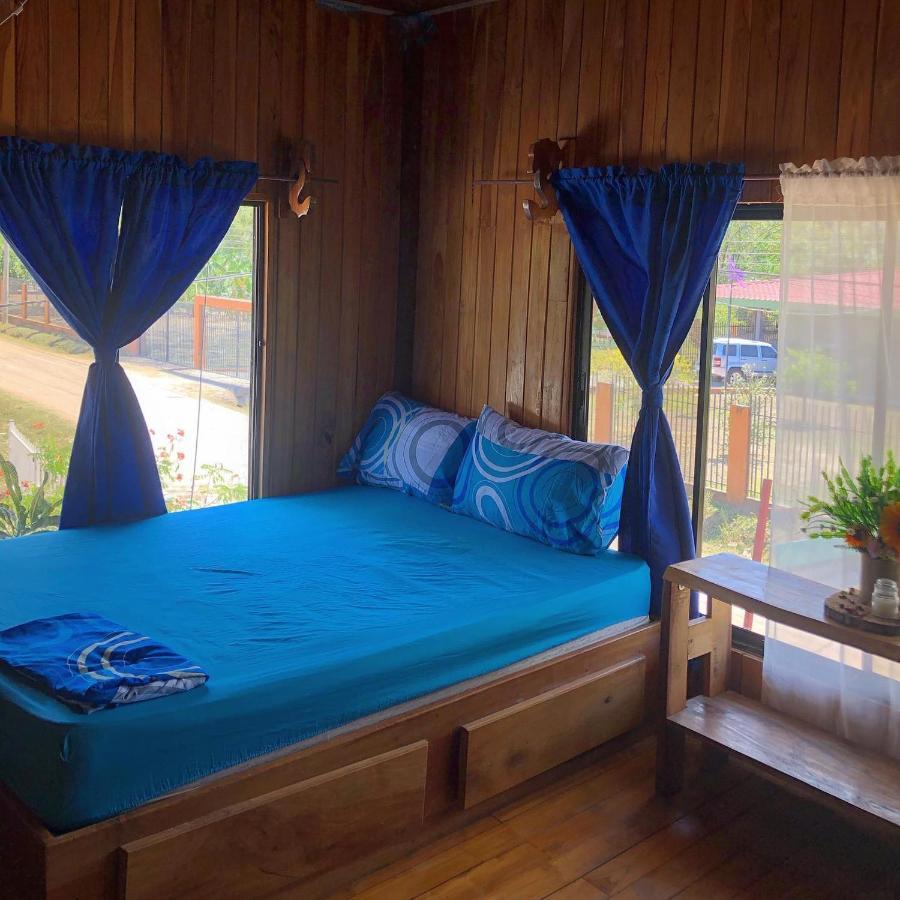 Hostel Marisol Sámara エクステリア 写真