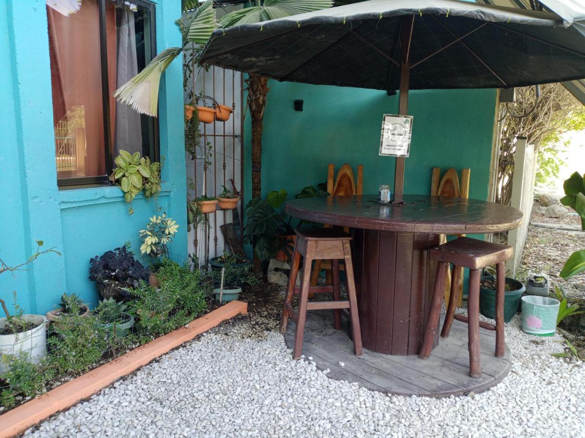 Hostel Marisol Sámara エクステリア 写真