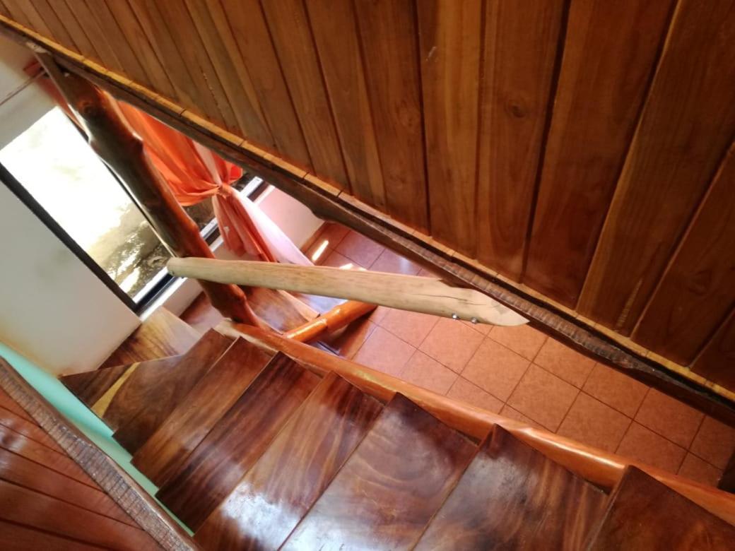 Hostel Marisol Sámara エクステリア 写真